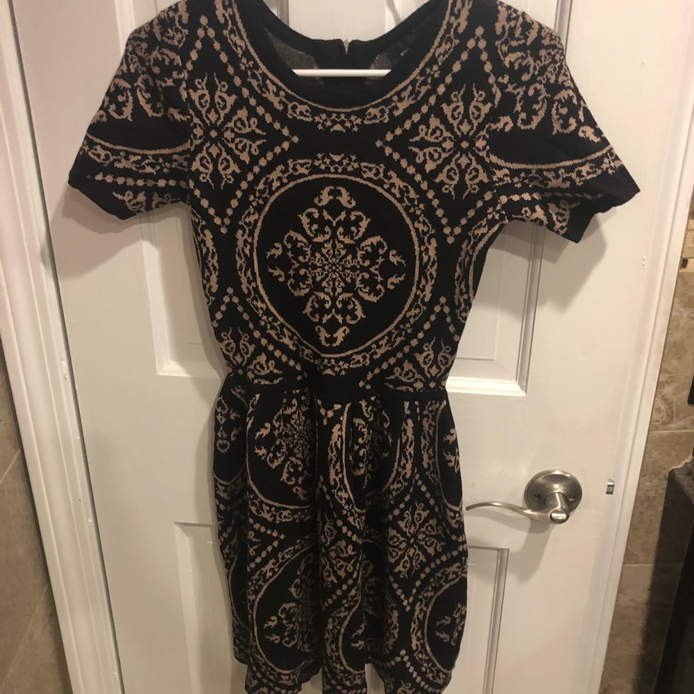 Short sleeve sweater dress